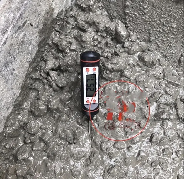 為什么不能隨意加水的混凝土，可以加冰呢？