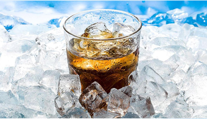 “冰杯大戰(zhàn)”正酣，辨析食用冰市場(chǎng)